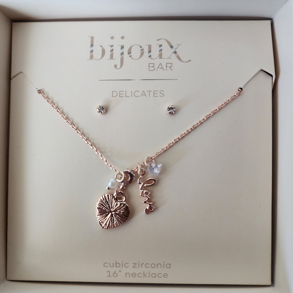 Bijoux Bar Love Jewelry Set 15$
